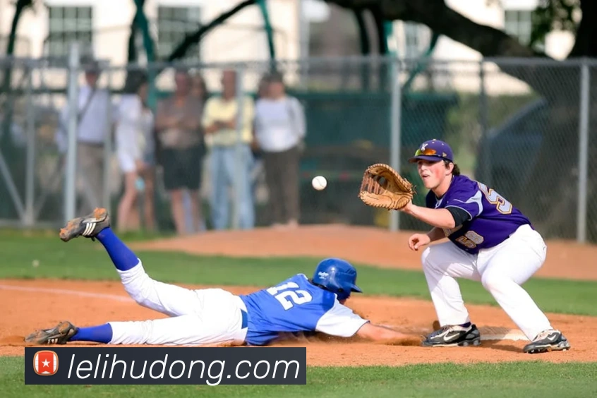 爱游戏 游戏门户网站APP 封面图